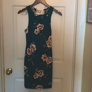 Green stretchy flower dress